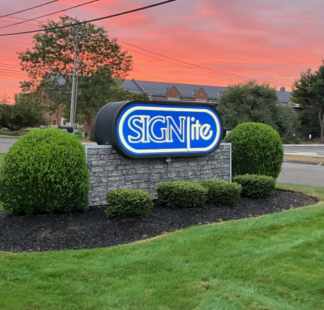 Meet SIGNLite: Your Sign of Excellence